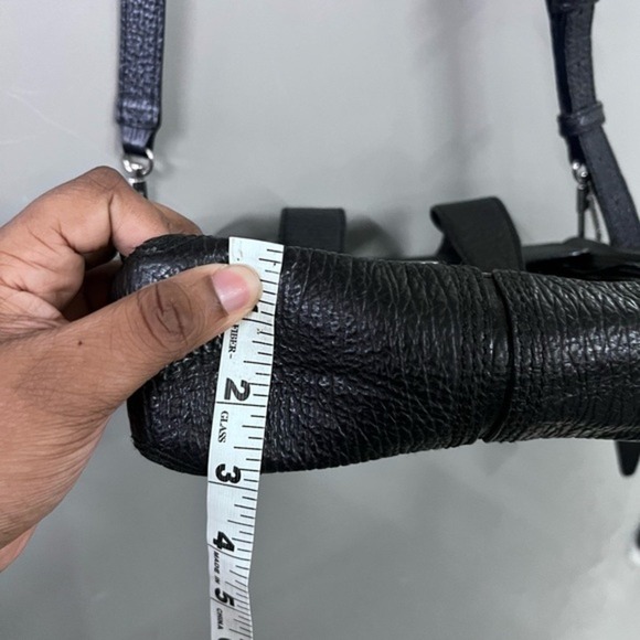 3.1 Phillip Lim Pashli Satchel Bag Black Pebble Leather Metallic Textured - Picture 12 of 13